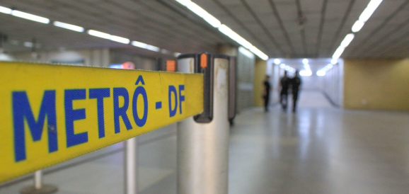 Metrô DF e rodoviária de Brasília deixam de circular para segurança dos  usuários | Blog Eldo Gomes |