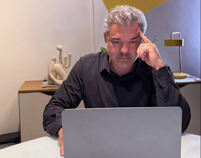 American English Academy mira expansão global com maior ROI