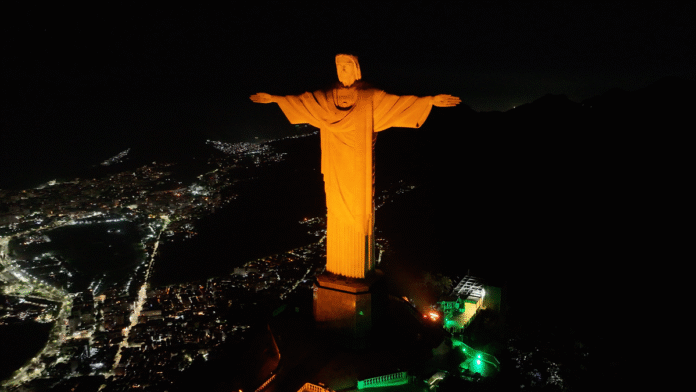 Fiserv ilumina Cristo e reforça compromisso na AL