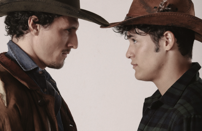 10 razões para assistir a peça Segredo de Brokeback Mountain em São Paulo