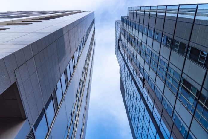 Grupo Skill firma aliança estratégica com Urbano Bank