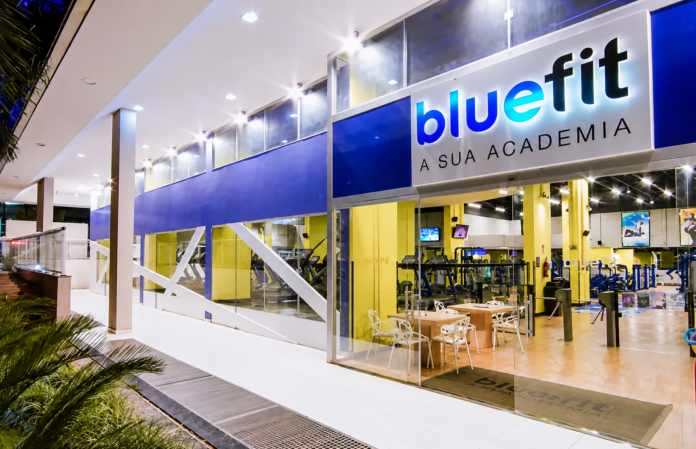 Bluefit Águas Claras, Bluefit Brasília, academia Águas Claras, academias em Águas Claras, onde treinar em Águas Claras, Bluefit DF, musculação Brasília, academia Distrito Federal, treino funcional, atividade física, fitness Brasília, saúde, bem-estar, Rua 30 Norte, Avenida das Castanheiras, Avenida Sibipiruna, Bluefit Águas Claras II, Bluefit Águas Claras III, academia perto de mim, academias DF, exercícios físicos, academia 24 horas, treinar em Brasília, qualidade de vida, Bluefit Distrito Federal