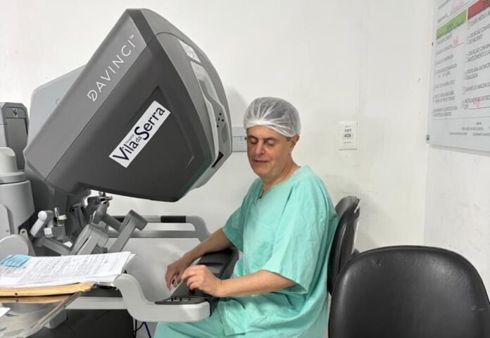 Dois marcos da cirurgia robótica redefinem a saúde no Brasil
