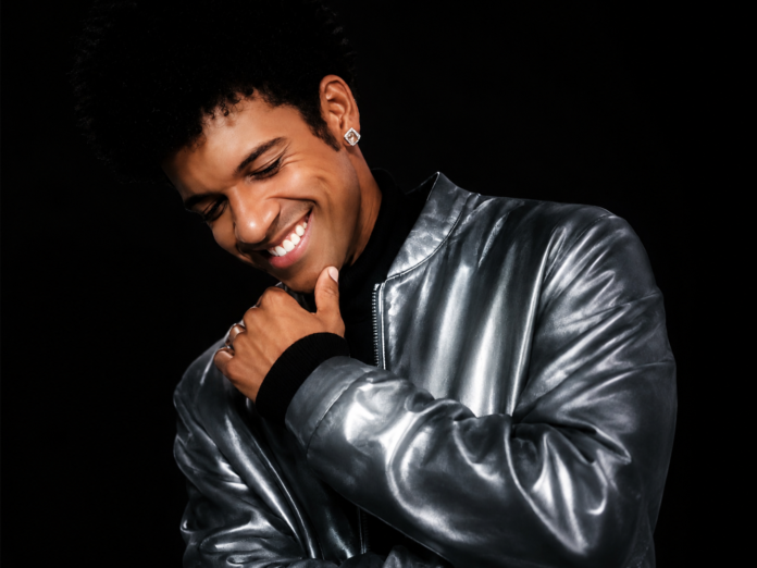 Música: cantor D'Black apresenta ao público o álbum Conjunção