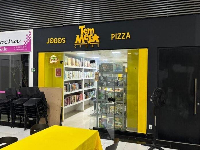 Giro Águas Claras: Tem Mesa Clube reúne jogos de tabuleiro e pizza no One Park Mall