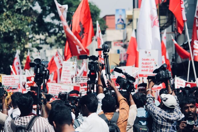 protest in chennai captured by media